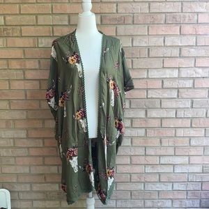 Angie kimono skull and flowers design